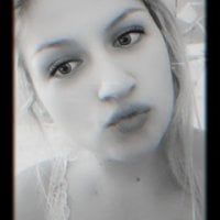 MarinaW's Offline Chat Room