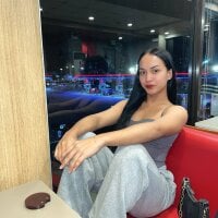 UrasianBIGcock696 webcam