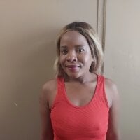 bigjuicyclit22 Adlı Modelin Çevrimdışı Sohbet Odası