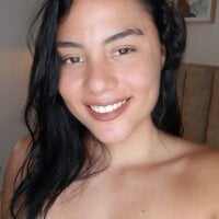Sasha_Bennet webcam