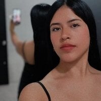 linda1609 model avatar