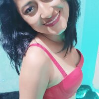 AdelaPow's Profile Photo