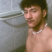 logannclaw webcam