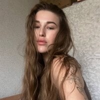 cutie_violet webcam model