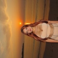 melanie_hh1 webcam model