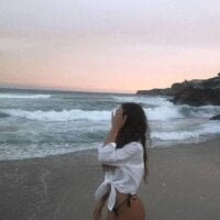 Ksenya_Kinder's Offline Chat Room