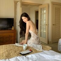 QueenZiii cam thumbnail