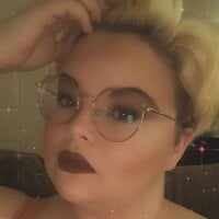 justcallmesea's Offline Chat Room