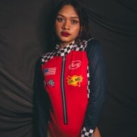 Mia-Gil webcam model