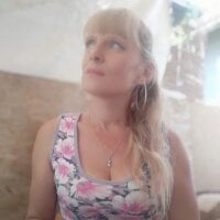 FineJenna's Offline Chat Room