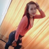 Gianna_Nahia offline chatszobája