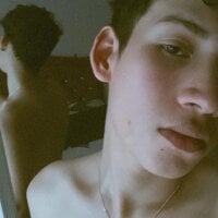 matteo_white1
