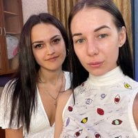 KarmaRoxana's Offline Chat Room