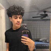 jaxnnxxx Adlı Modelin Çevrimdışı Sohbet Odası