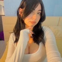Zoe_Benson