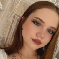 Nadia_Light offline chatrum