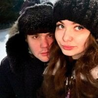 Love_isBarbaris webcam