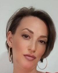 ArianaStarrLive Webcam