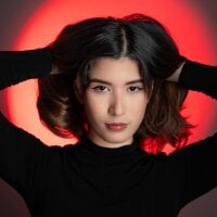 emiilyy_cute webcam model