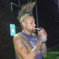 Puttingout247's Offline Chat Room
