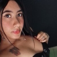 Ivonnyy webcam model