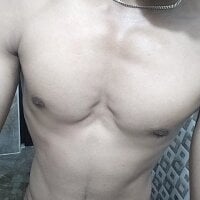 Tamil_pyan webcam model