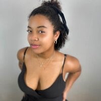 Adhara_Beltran webcam model