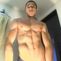 jhonny_thes28 webcam model