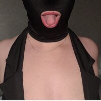 Poneycandyd webcam model