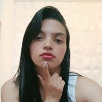 Ishtar_24 webcam model