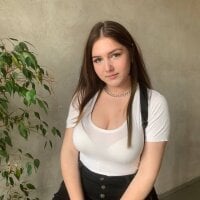 Nikole_Grayy's Offline Chat Room