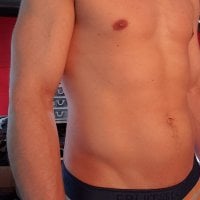 canadiancock333 অফলাইন চ্যাট রুম