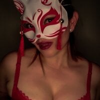 RebeccaquiinSexy