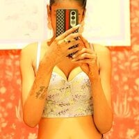 Sonia-silk's Avatar Pic