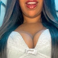 Kitana77 webcam model