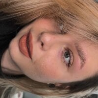 AngelicaHollywood's Avatar Pic