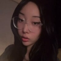 Yachiru webcam model