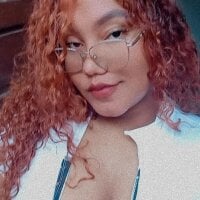 merida_foxx model avatar