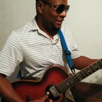 غرفة دردشة Tonitomasbachata دون اتصال