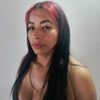 yuris_sex_love webcam model