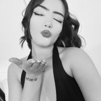 -Elizabethh