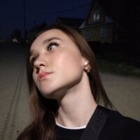 QuietlyCute webcam model