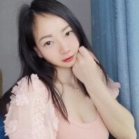 DJEVERY2025 webcam model