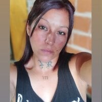 johasexi34's Offline Chat Room