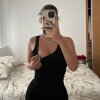 alya_ferrari's Offline Chat Room