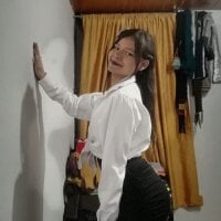Lucia_20x webcam model