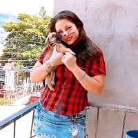 MadelineRuiz Chat Room offline