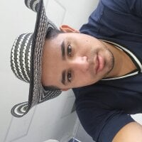 elephtpornjey Adlı Modelin Çevrimdışı Sohbet Odası