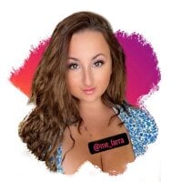 MaddisonLarraLive Webcam