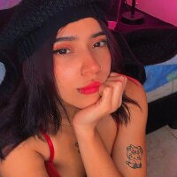 miacass' Offline Chat Room